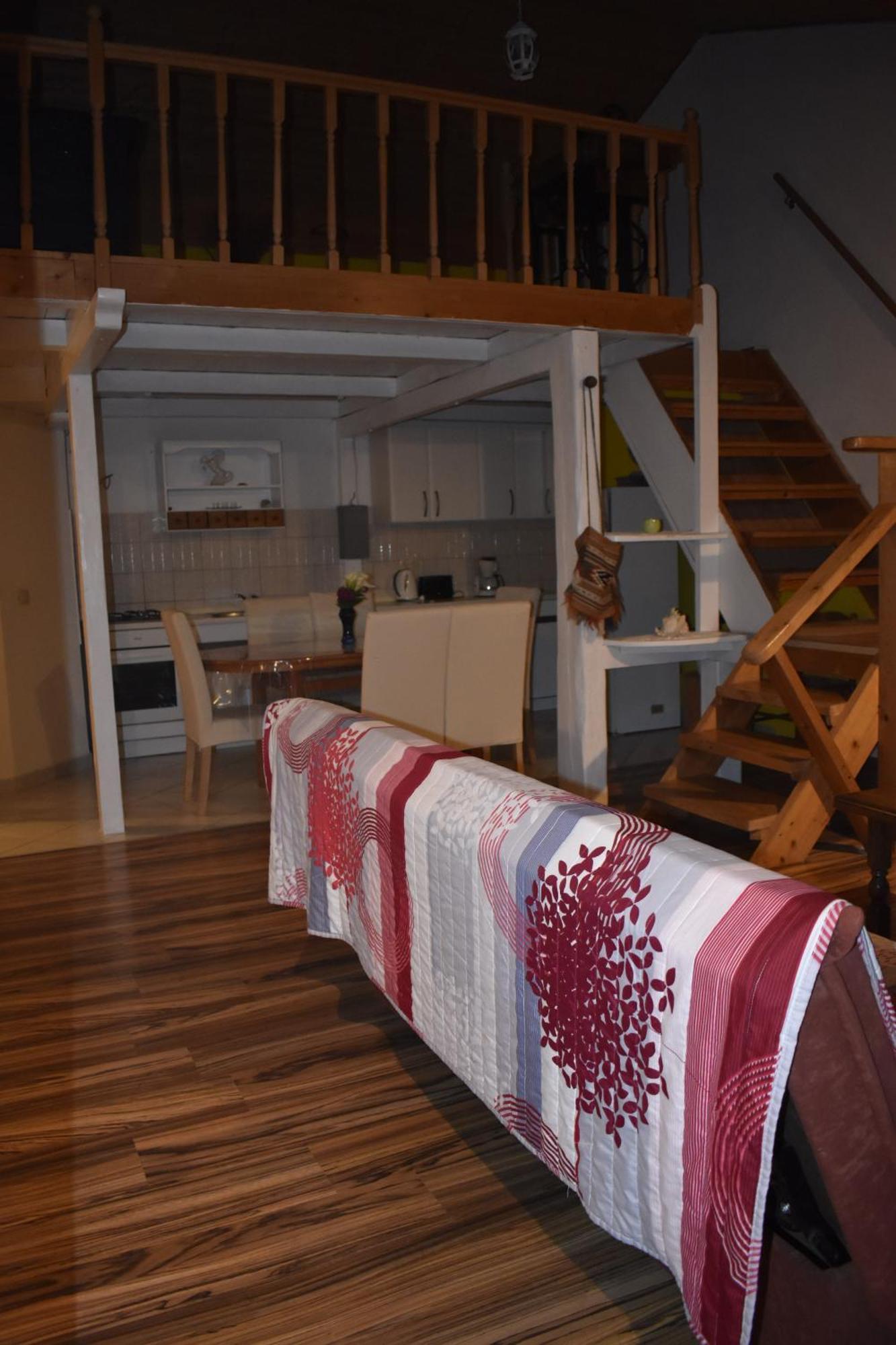 Apartman Marko ตรีบูนย์ ภายนอก รูปภาพ